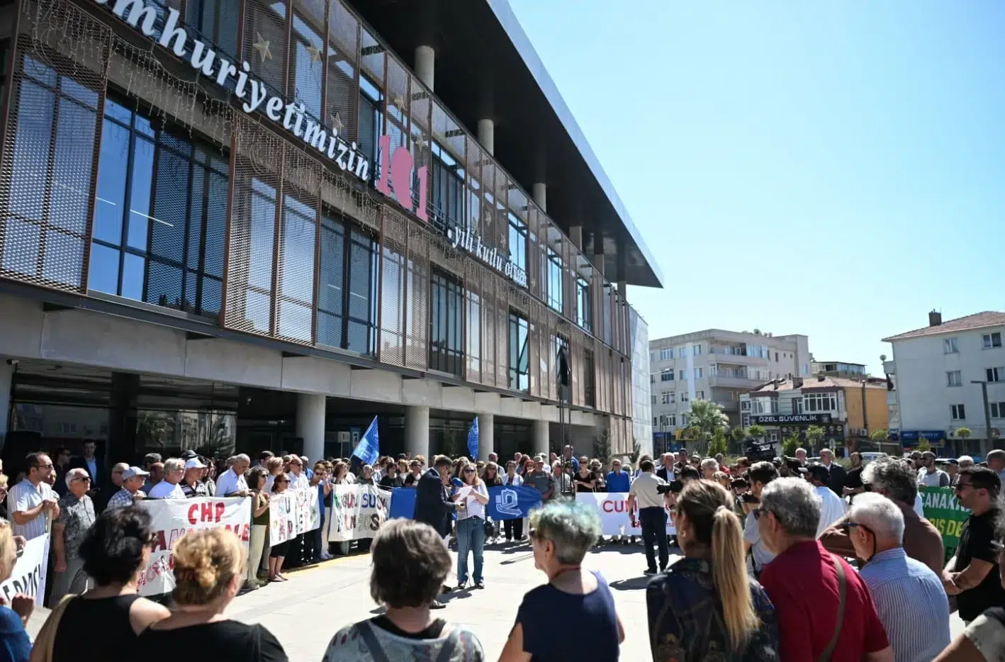 Çanakkaleliler Altın Madeni Projesine Karşı Bir Arada: “Toprağımızı Vermeyeceğiz!”