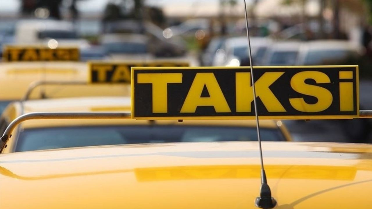 Turistlerden fazla ücret alan taksilerin çalışma ruhsatları iptal edildi