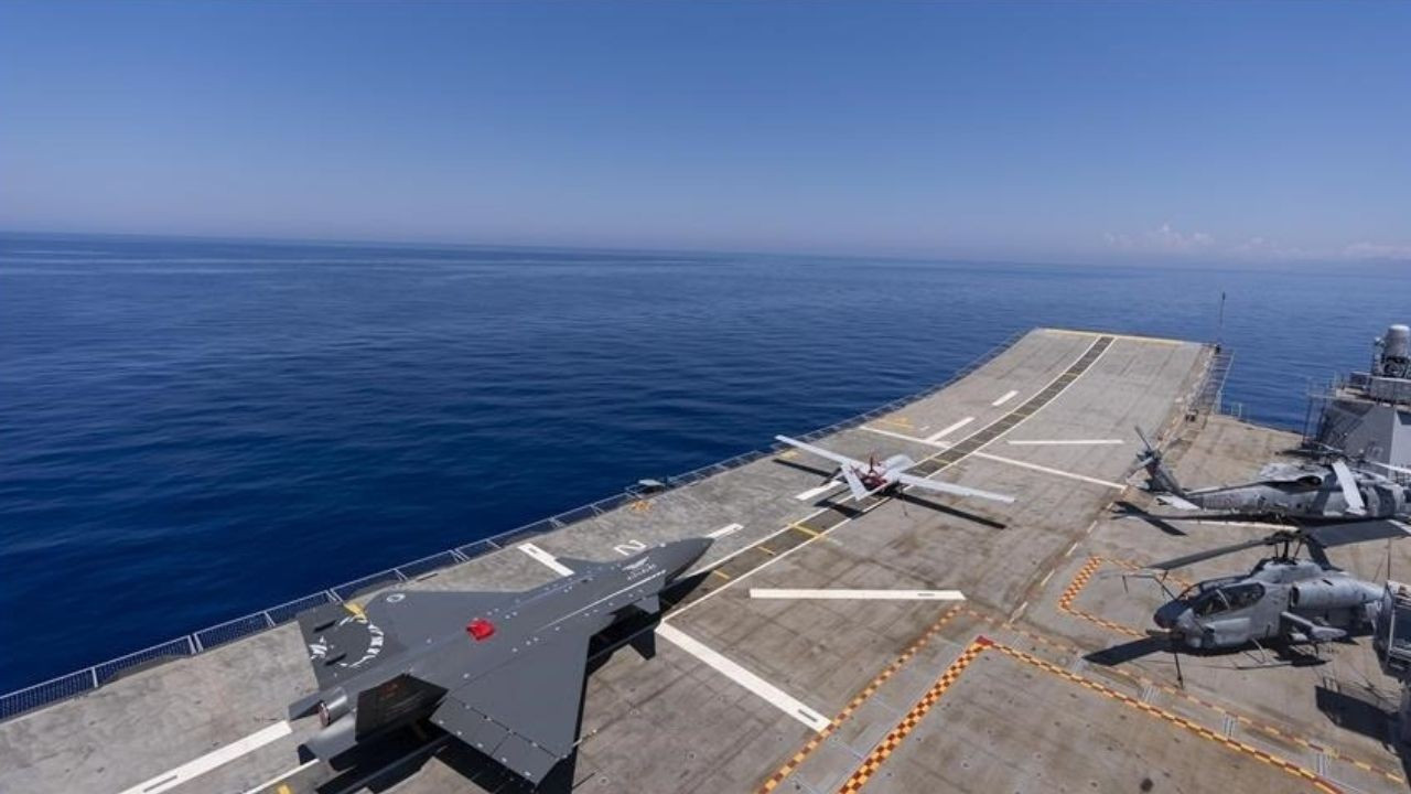 Le Figaro yazdı: Türkiye, Milli Uçak Gemisi ile en büyük savaş gemisi inşa eden Akdeniz ülkesi olacak Le Figaro yazdı: Türkiye, Milli Uçak Gemisi ile en büyük savaş gemisi inşa eden Akdeniz ülkesi olacak