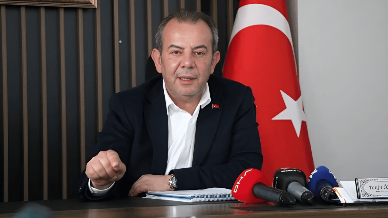 Tanju Özcan: YSK müdahil olmazsa, yapılmış ve yapılacak tüm seçim ve referandumlar iptal edilebilir demektir Tanju Özcan: YSK müdahil olmazsa, yapılmış ve yapılacak tüm seçim ve referandumlar iptal edilebilir demektir