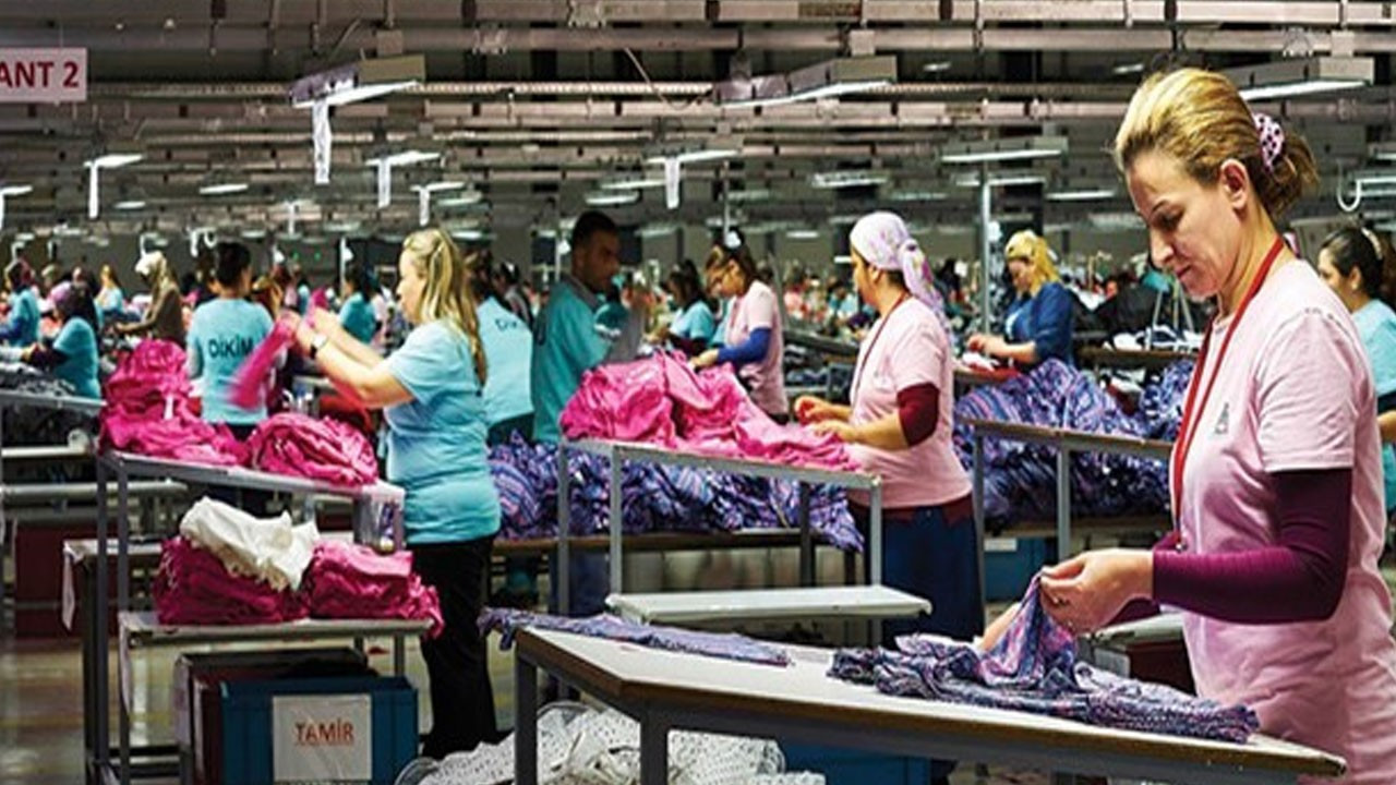 6 ayda 3 binden fazla şirket kapandı, 56 bin kişi işsiz kaldı 6 ayda 3 binden fazla şirket kapandı, 56 bin kişi işsiz kaldı