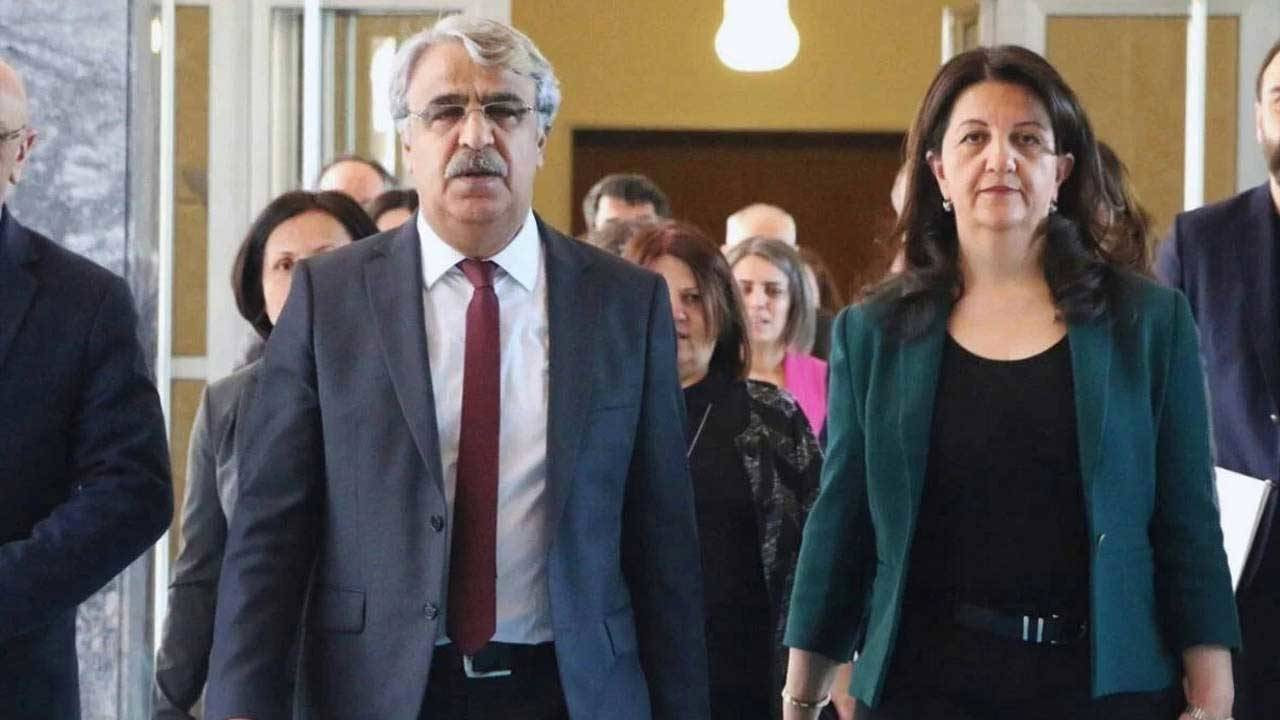 DEM Parti heyeti, İmralı Cezaevi’nde bulunan Öcalan ile görüştü
